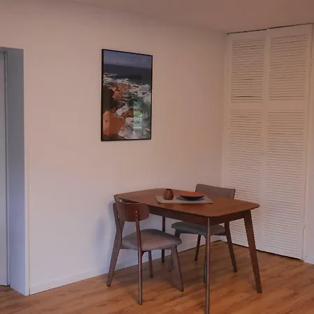 Neue Moderne Ferienwohnung!!! Appartement Uberlingen